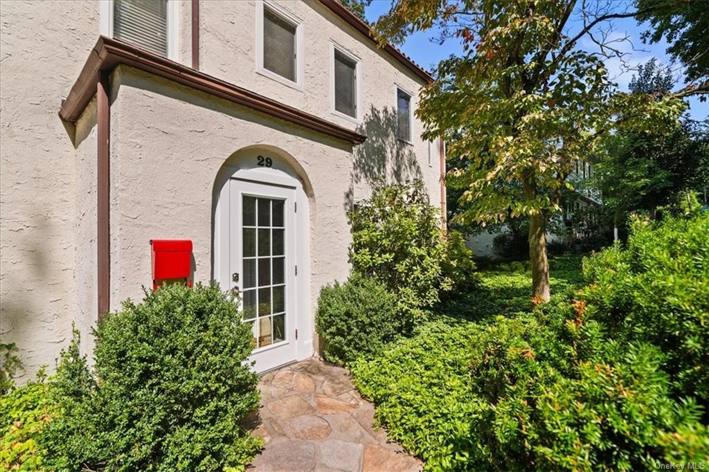 29 Magnolia Drive, Dobbs Ferry, New York image 3