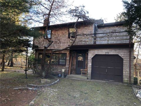 49 Shrubland Road Southampton NY 11968