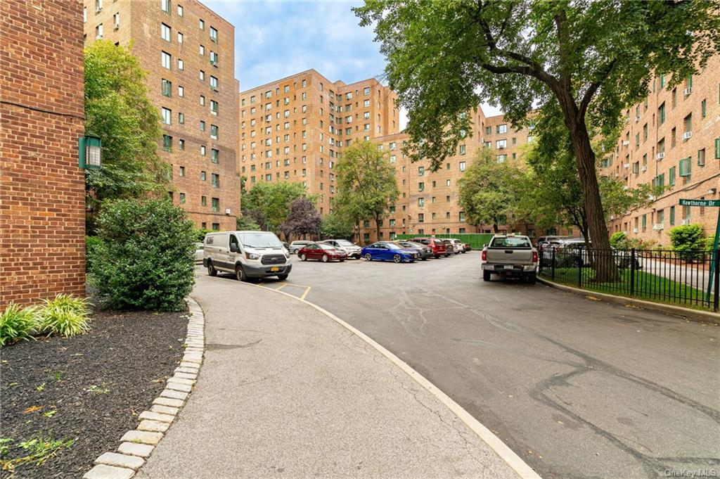 1501 Metropolitan Avenue #6C, New York, New York image 20