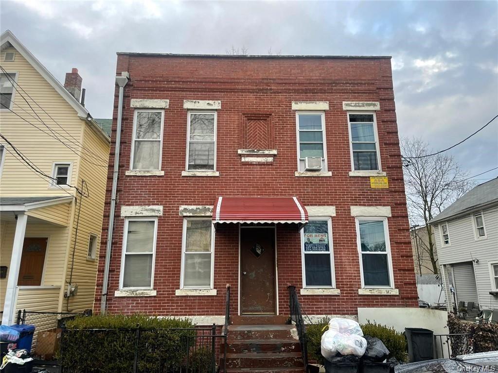 Rental Property at Harrison Street, Mount Vernon, New York - Bedrooms: 2 
Bathrooms: 1  - $2,600 MO.