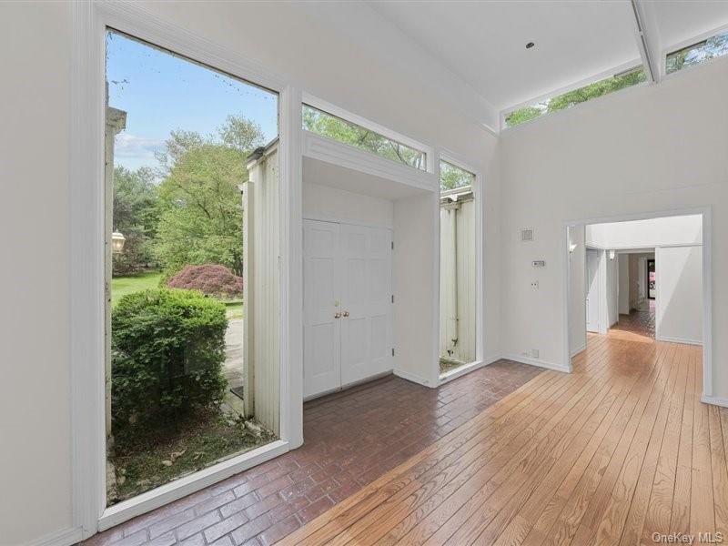 Photo 10 of 30 of 123 Marlborough Road house