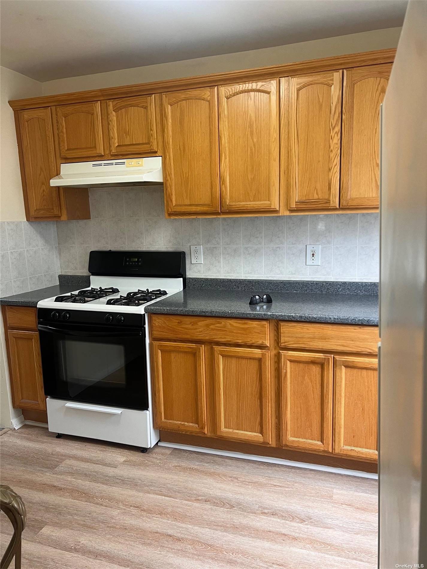 Rental Property at 9433 97th Street, Ozone Park, Queens, NY - Bedrooms: 2 
Bathrooms: 1 
Rooms: 7  - $2,800 MO.