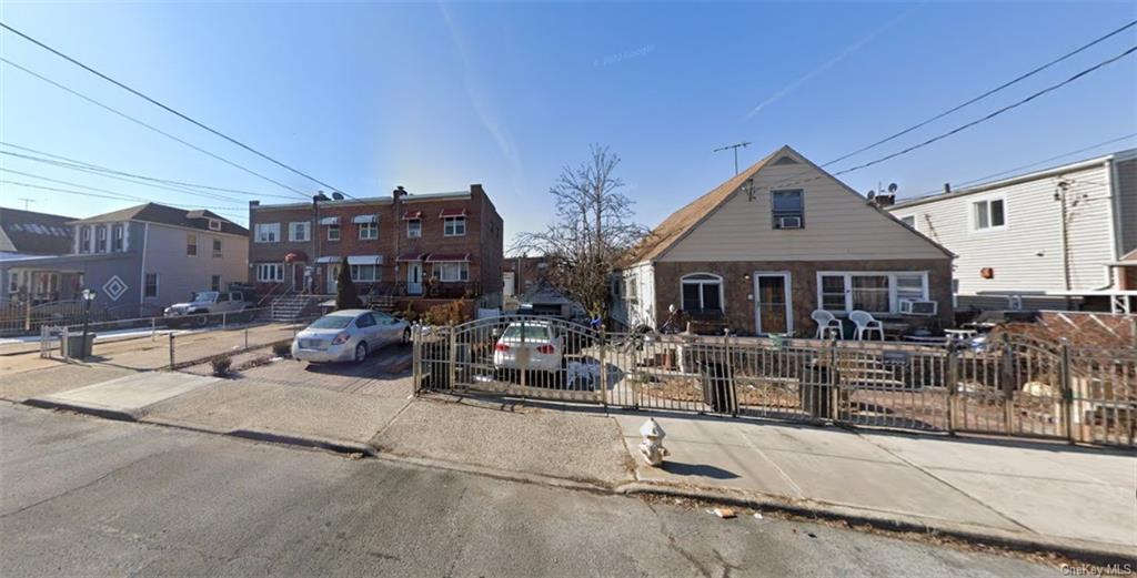 Property for Sale at 1053 Swinton Avenue, Bronx, New York - Bedrooms: 3 
Bathrooms: 2 
Rooms: 5  - $400,000