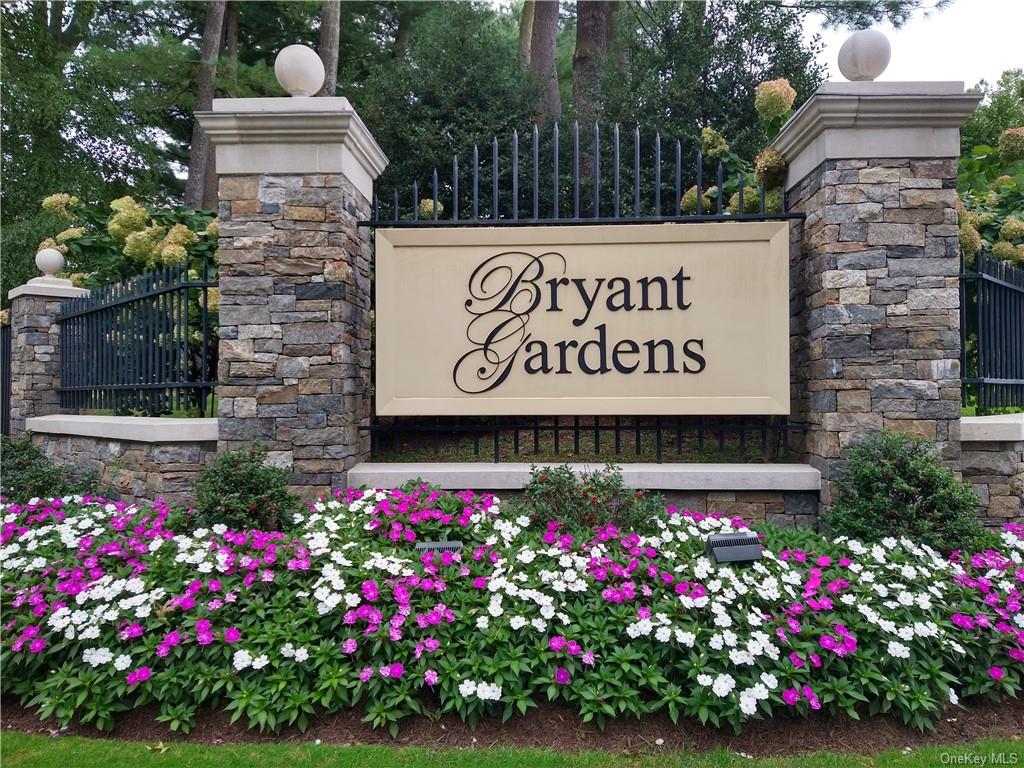 8 Bryant Crescent 1F, White Plains, New York - 1 Bedrooms  
1 Bathrooms  
3 Rooms - 