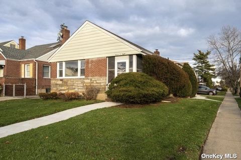 Homes For Sale - 1108 New Hyde Park Road<br/> New Hyde Park, NY 11040