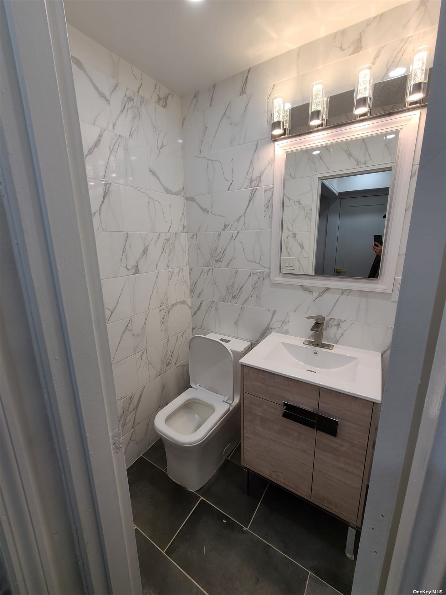 65-15 Alderton Street #G2, Rego Park, New York image 15