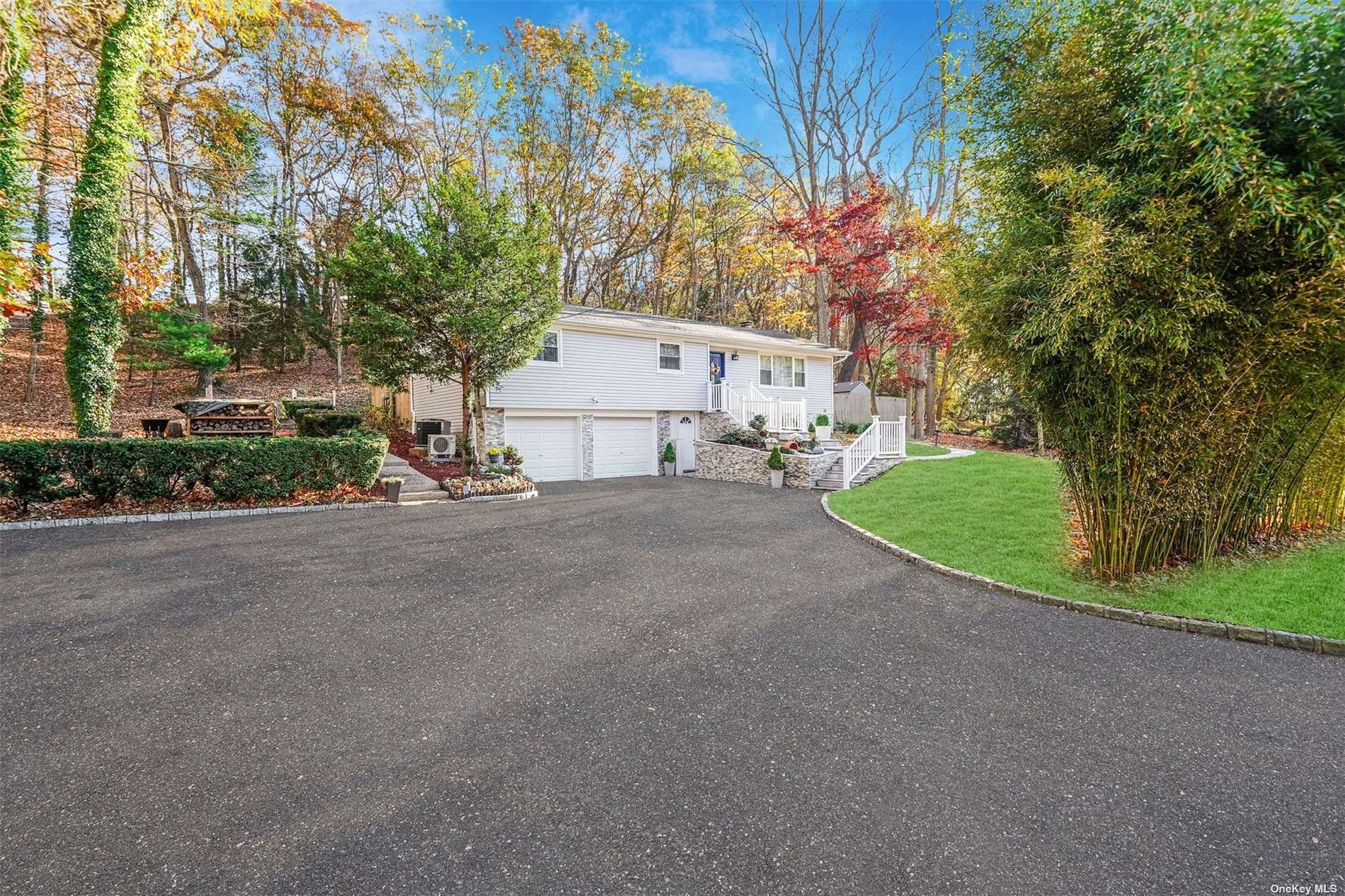 126 N Country Road, Smithtown, New York image 4