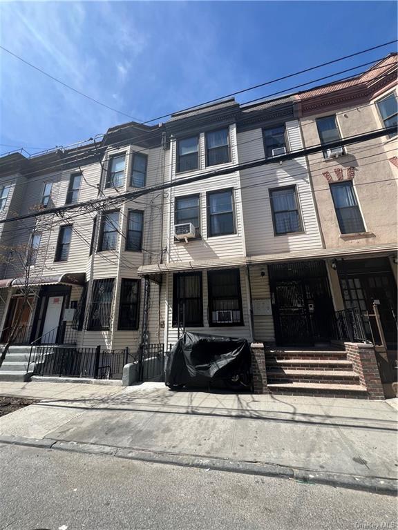 Property for Sale at 683 Eagle Avenue, Bronx, New York - Bedrooms: 6 
Bathrooms: 3  - $899,000