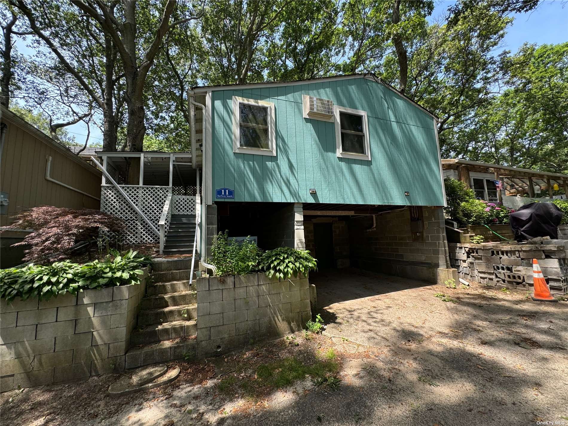 Property for Sale at 11 Surfway S , Baiting Hollow, Hamptons, NY - Bedrooms: 3 
Bathrooms: 1  - $119,000