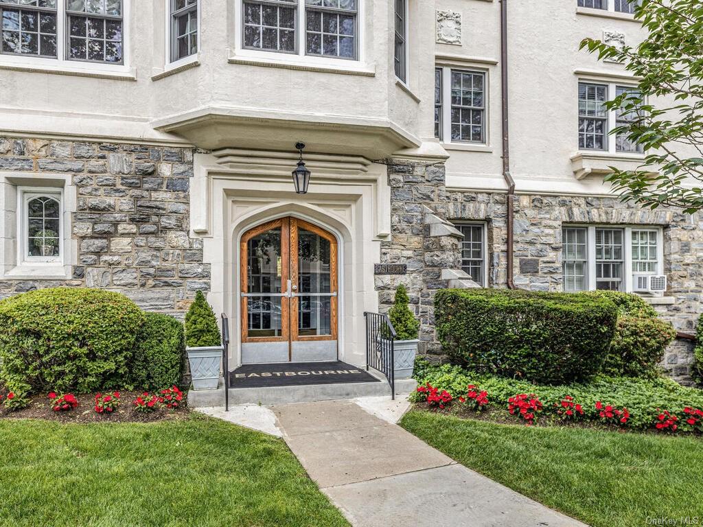 1 Eastbourne Rd #5B, Bronxville, New York image 1