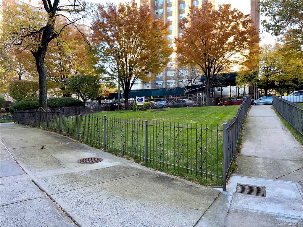 3531 Bronxwood Avenue STB