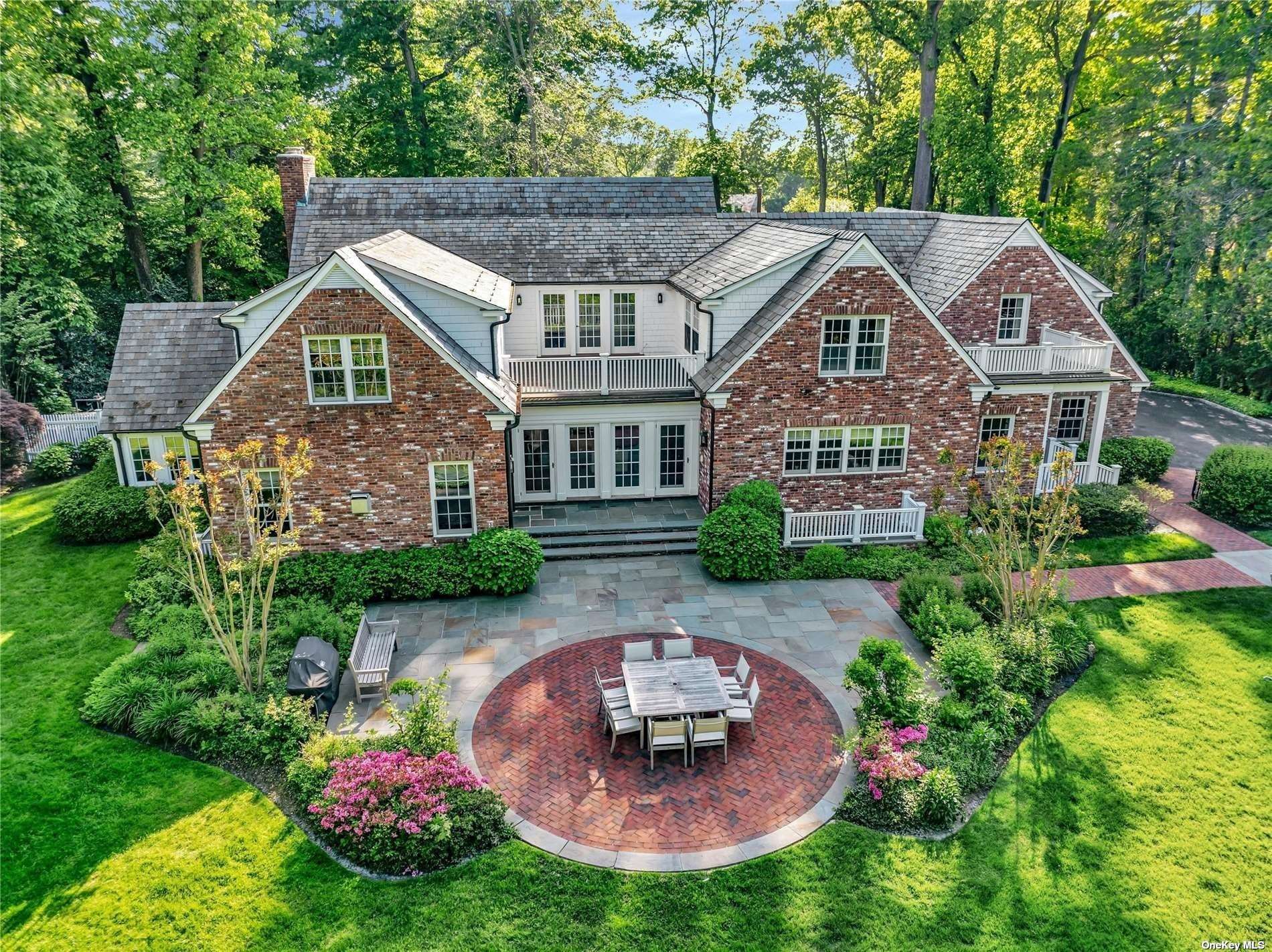 508 Manhasset Woods Road, Manhasset, New York image 33