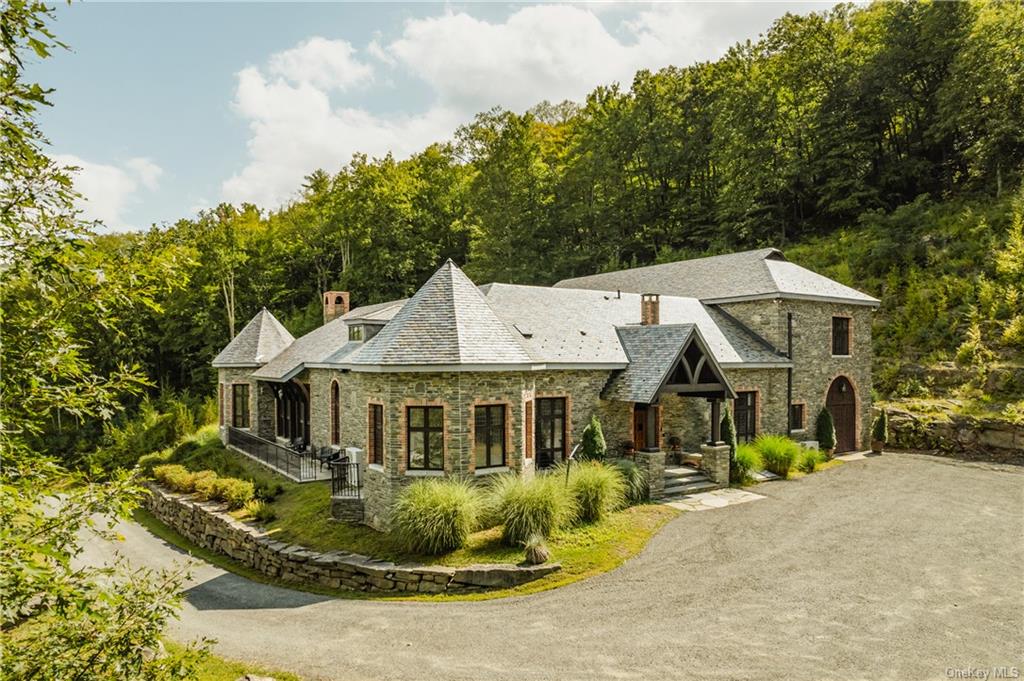 Property for Sale at 414416 Painter Hill Road, Wawarsing, New York - Bedrooms: 10 
Bathrooms: 8 
Rooms: 25  - $4,750,000