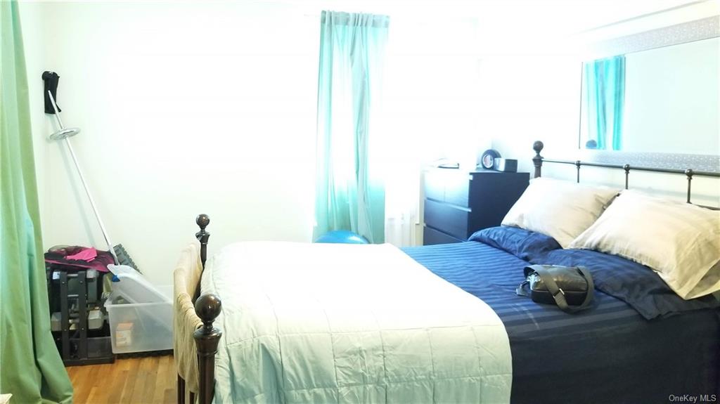 1425 Thieriot Avenue 6N