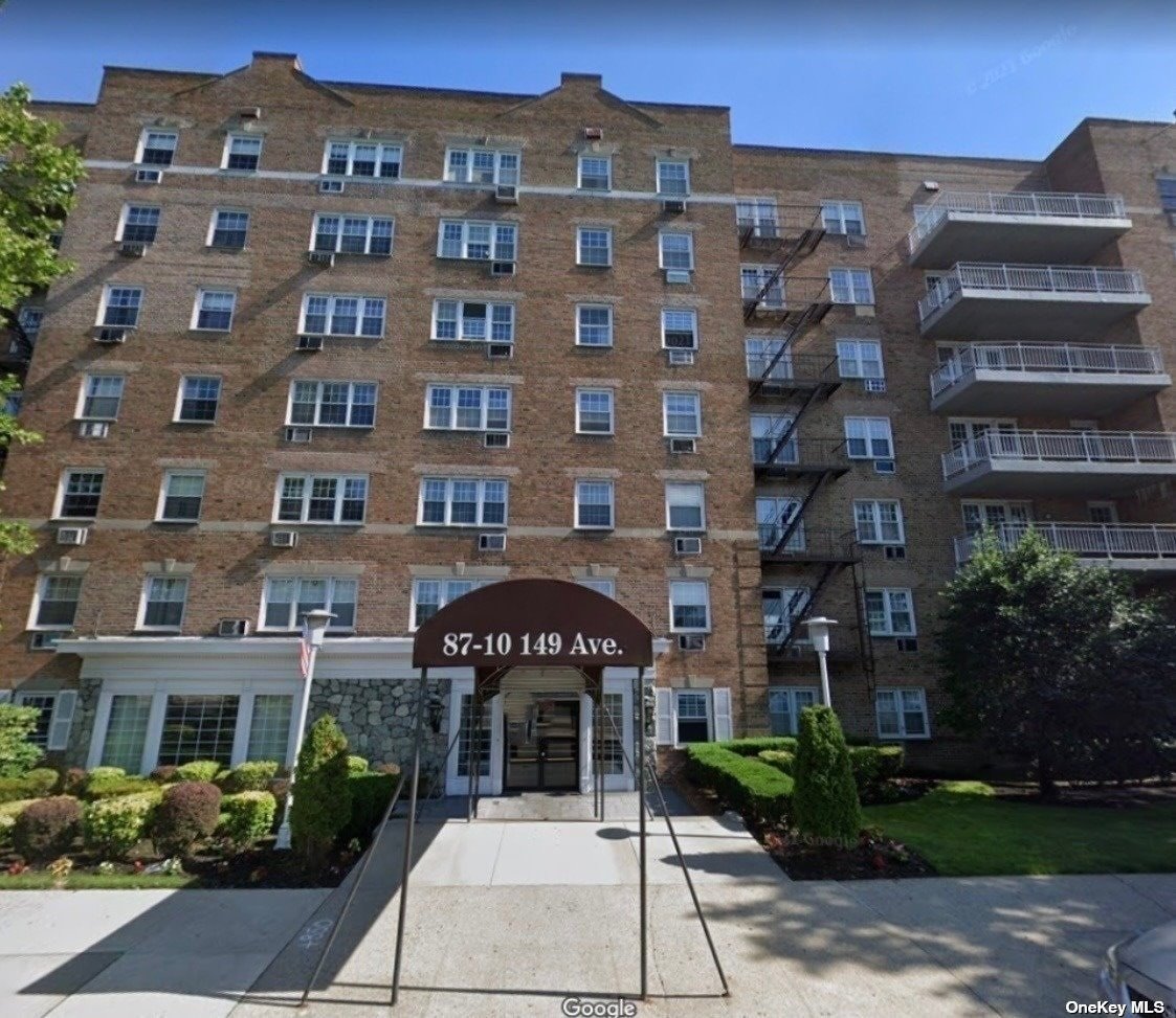 87-10 149th Avenue #4M, Howard Beach, New York image 1