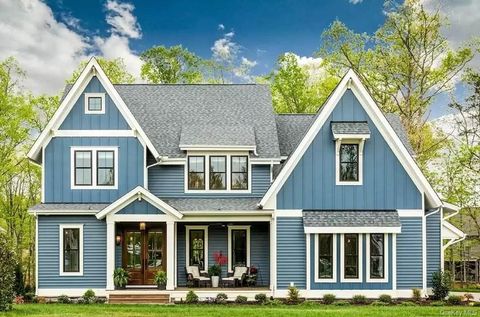 Homes For Sale - 42 Breezeway Lane<br/> Goshen, NY 10924