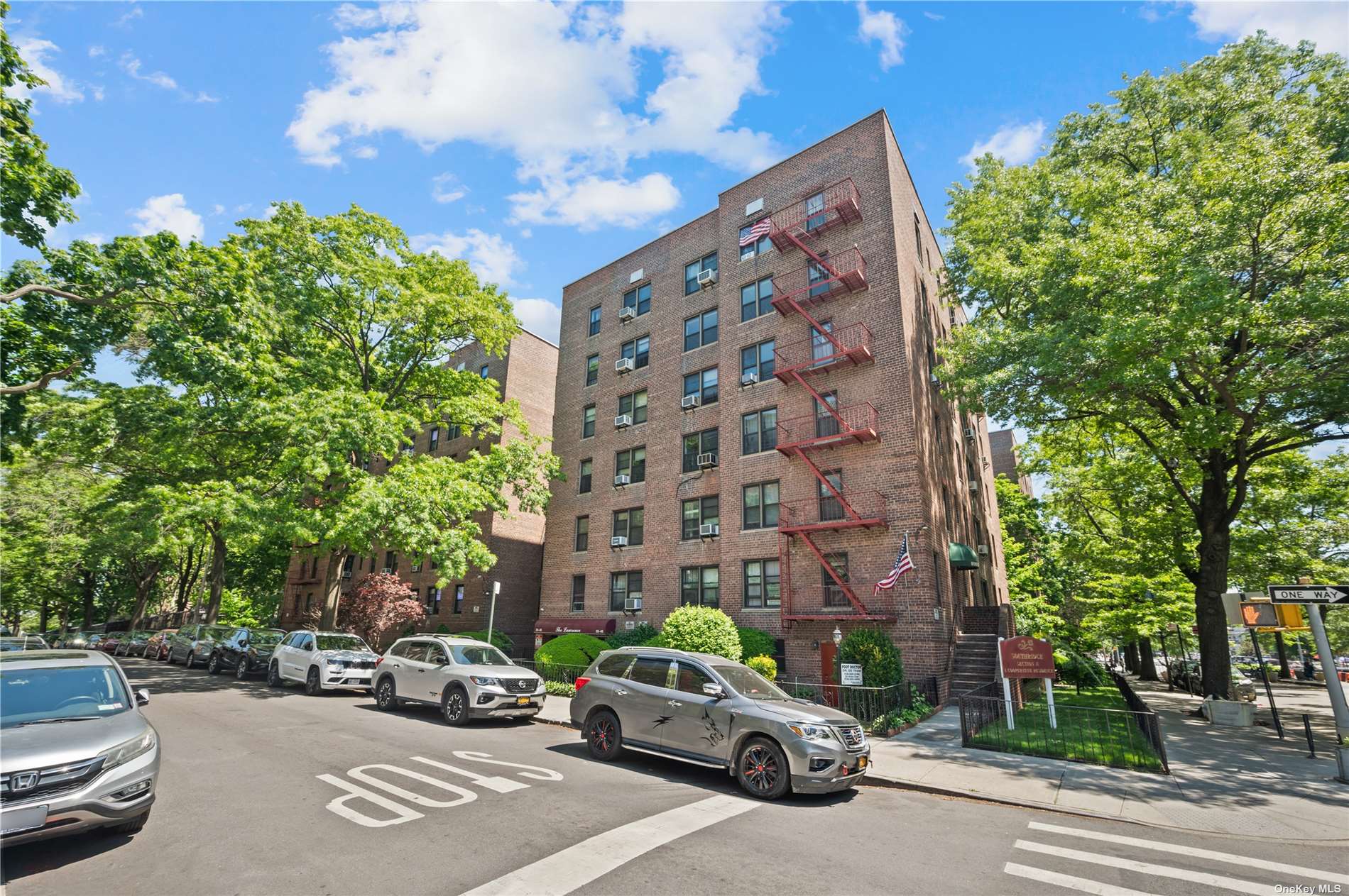 33-45 94th Street #4F, Jackson Heights, New York image 2