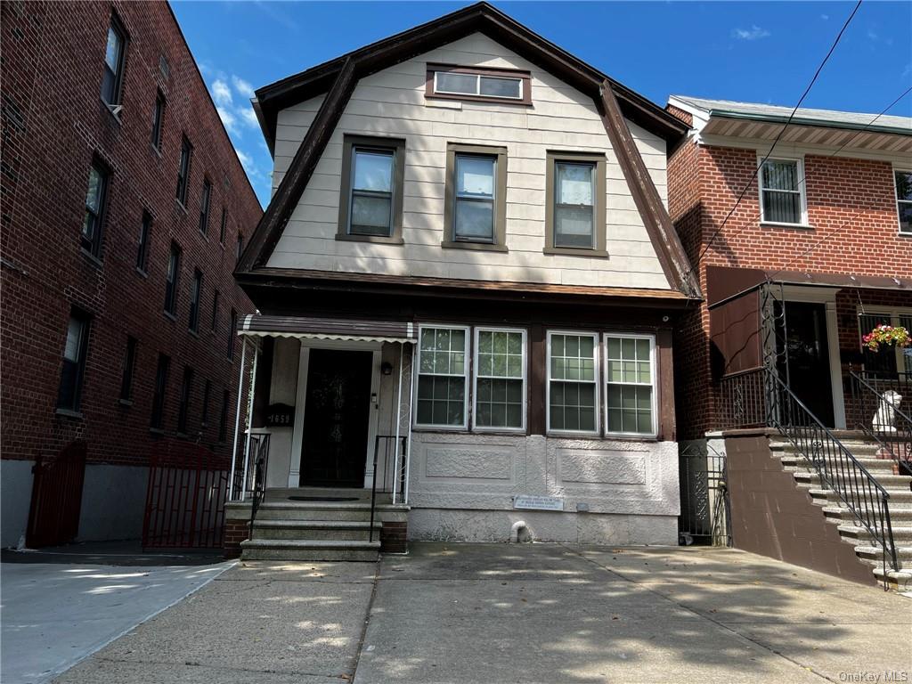 Property for Sale at 1659 Williamsbridge Road, Bronx, New York - Bedrooms: 3 
Bathrooms: 3 
Rooms: 6  - $635,000