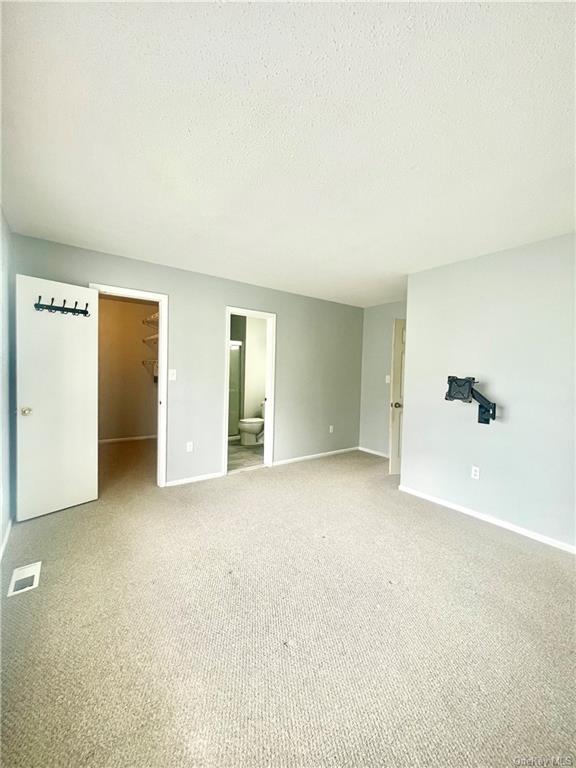 Photo 11 of 16 of 42 Yorkshire Terrace condo