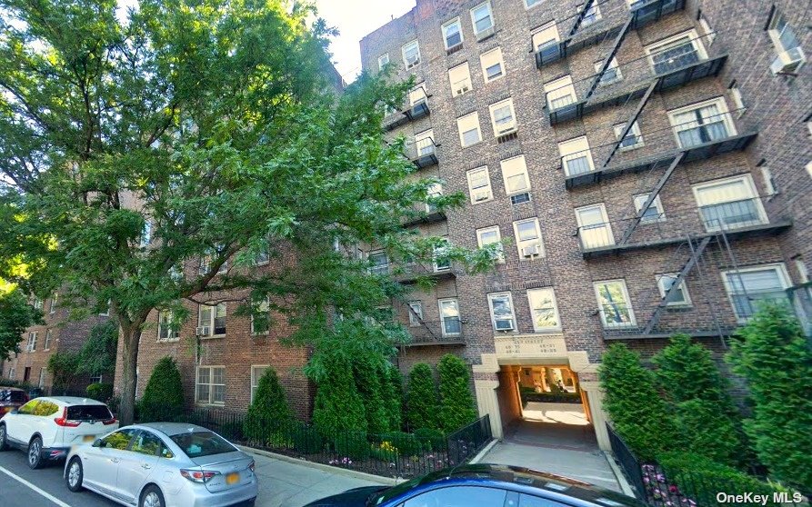 48-25 43rd Street #2J, Woodside, New York image 2