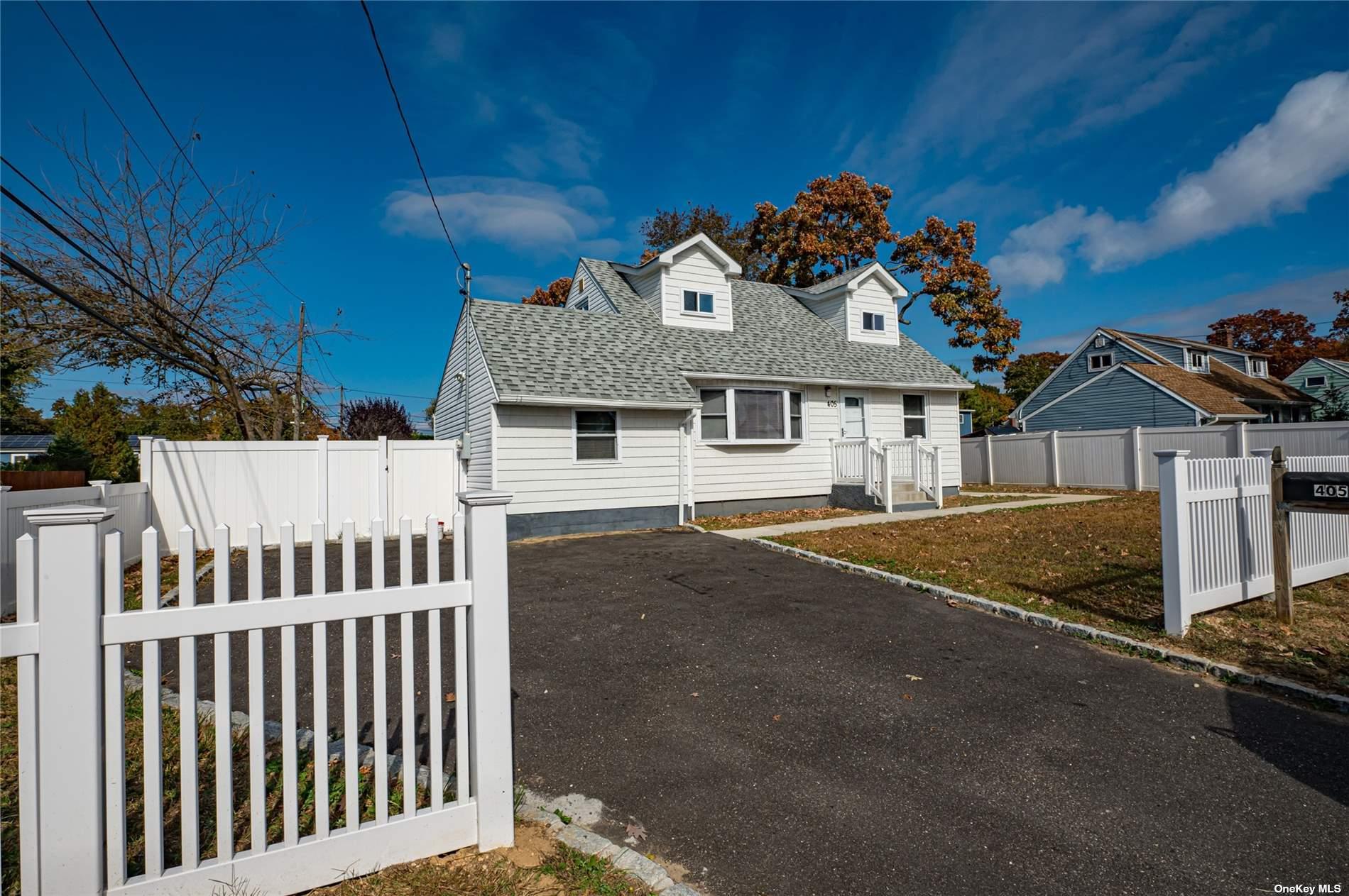 405 Ackerman Street, Central Islip, New York image 31