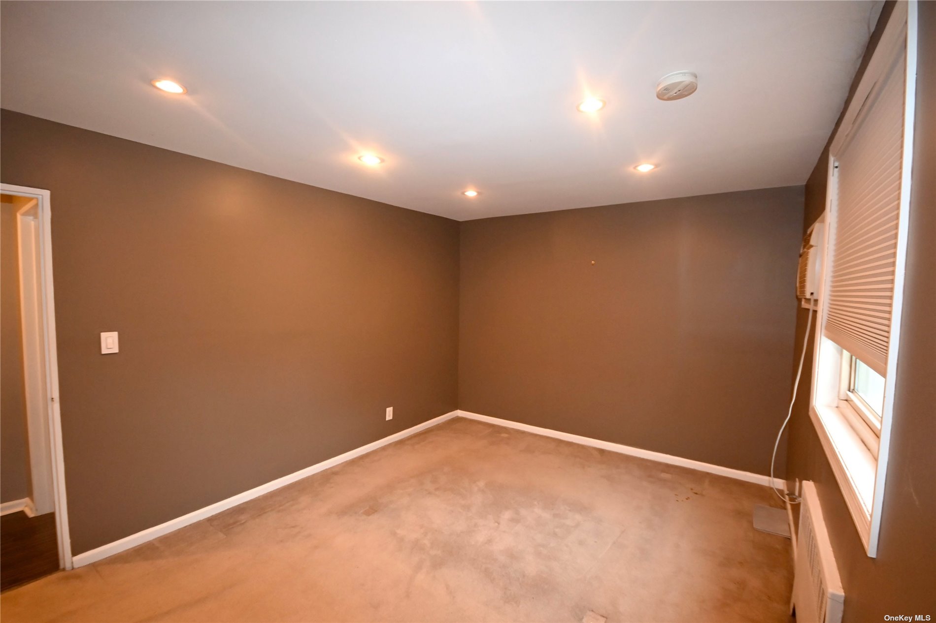 Photo 11 of 22 of 252-34 63rd Ave 2/F co-op property