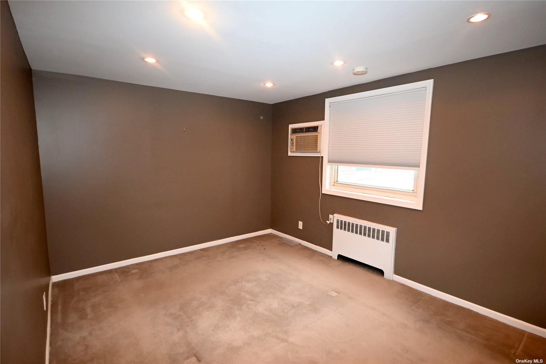 Photo 10 of 22 of 252-34 63rd Ave 2/F co-op property