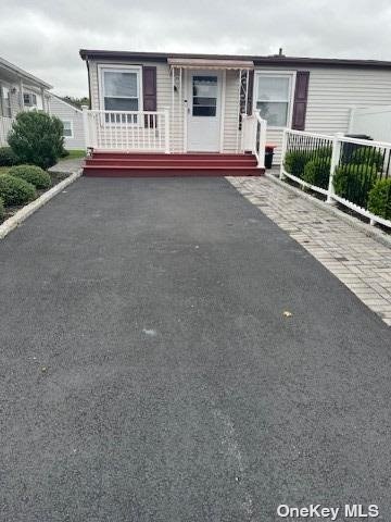 Photo 1 of S Village Circle 33A, Manorville, NY, $128,500, Web #: 3582046