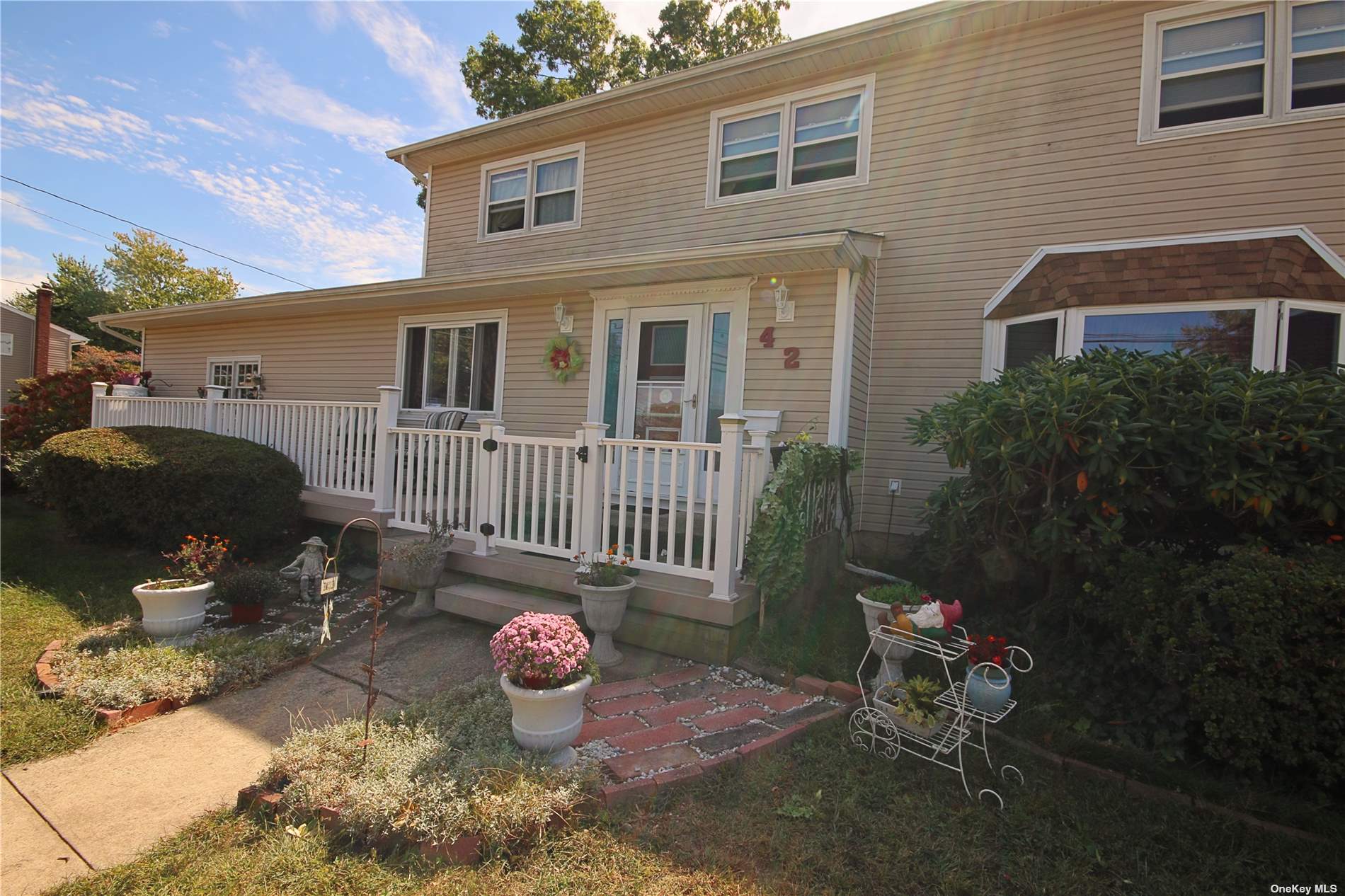 42 Westminster Lane, West Islip, New York image 33