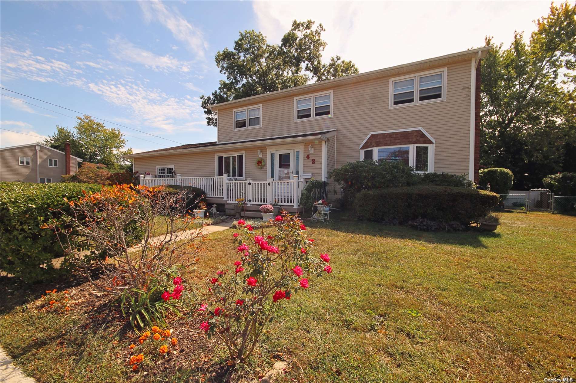 42 Westminster Lane, West Islip, New York image 32