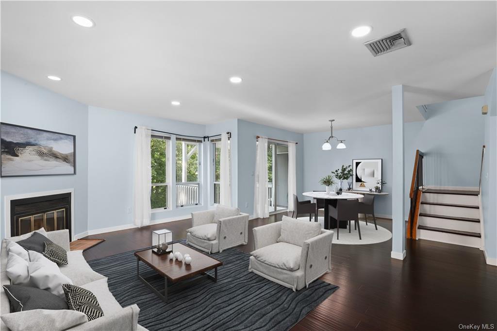 Photo 5 of 24 of 9 Woods Brooke Lane 4 condo