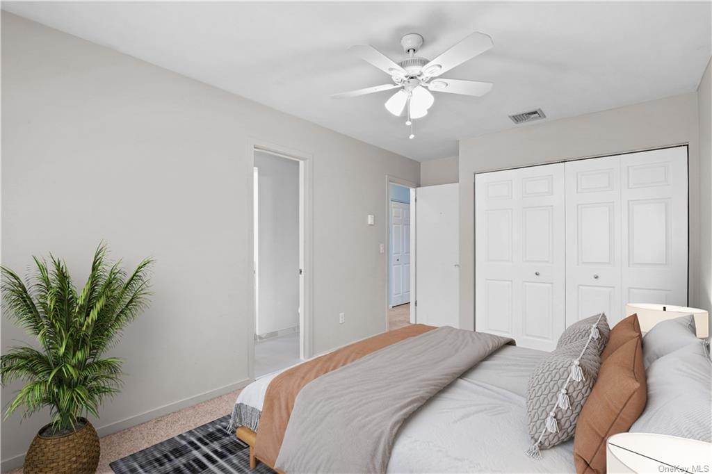 Photo 17 of 24 of 9 Woods Brooke Lane 4 condo