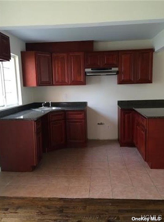 Property for Sale at 2017 Gildersleeve Avenue, Bronx, New York - Bedrooms: 3 
Bathrooms: 3 
Rooms: 4  - $595,000