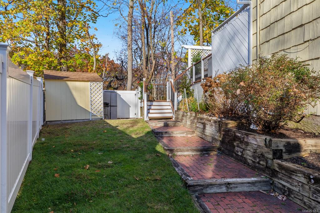 3 Glen Way, Cold Spring Harbor, New York image 30