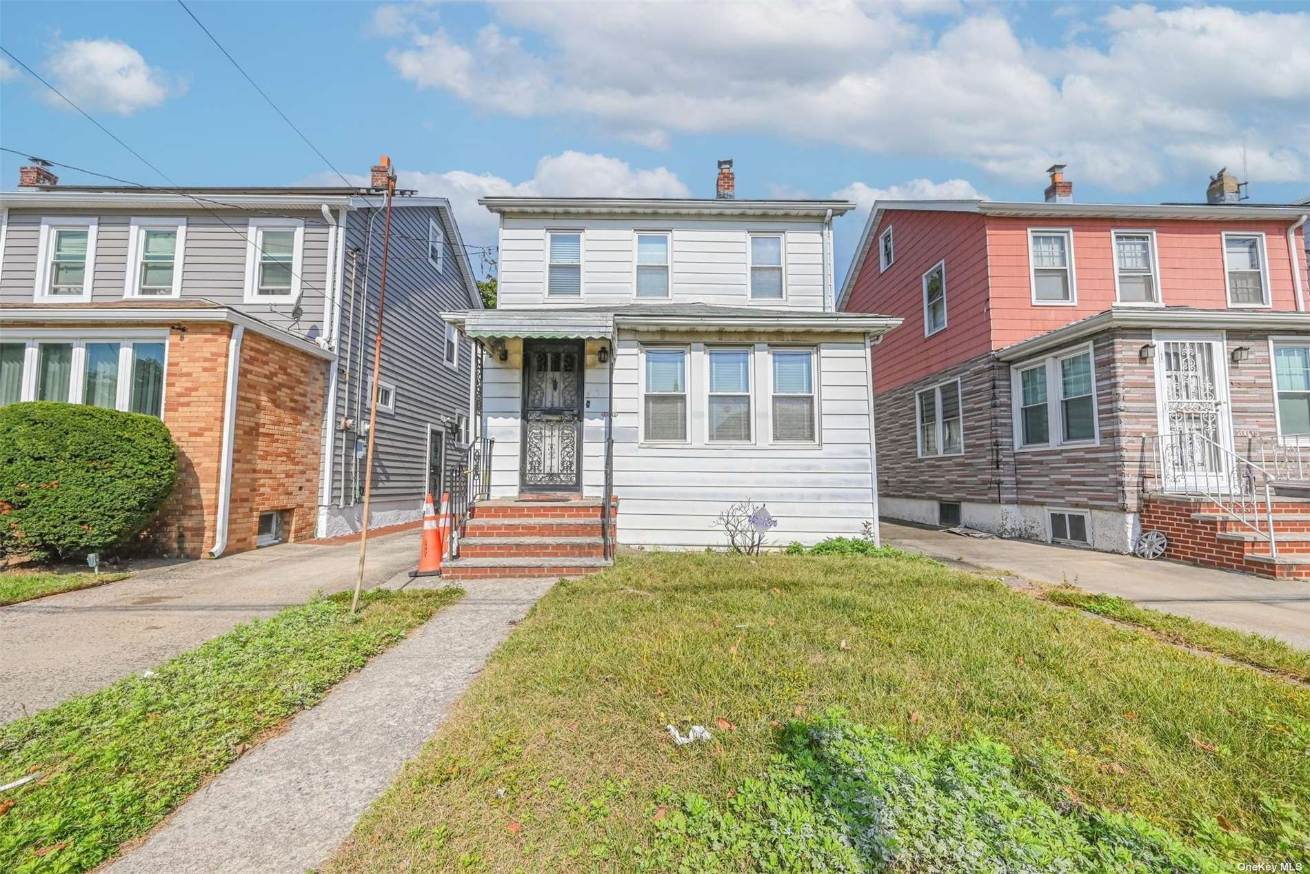 20013 116th Avenue, Saint Albans, Queens, NY - 3 Bedrooms  
1 Bathrooms  
6 Rooms - 