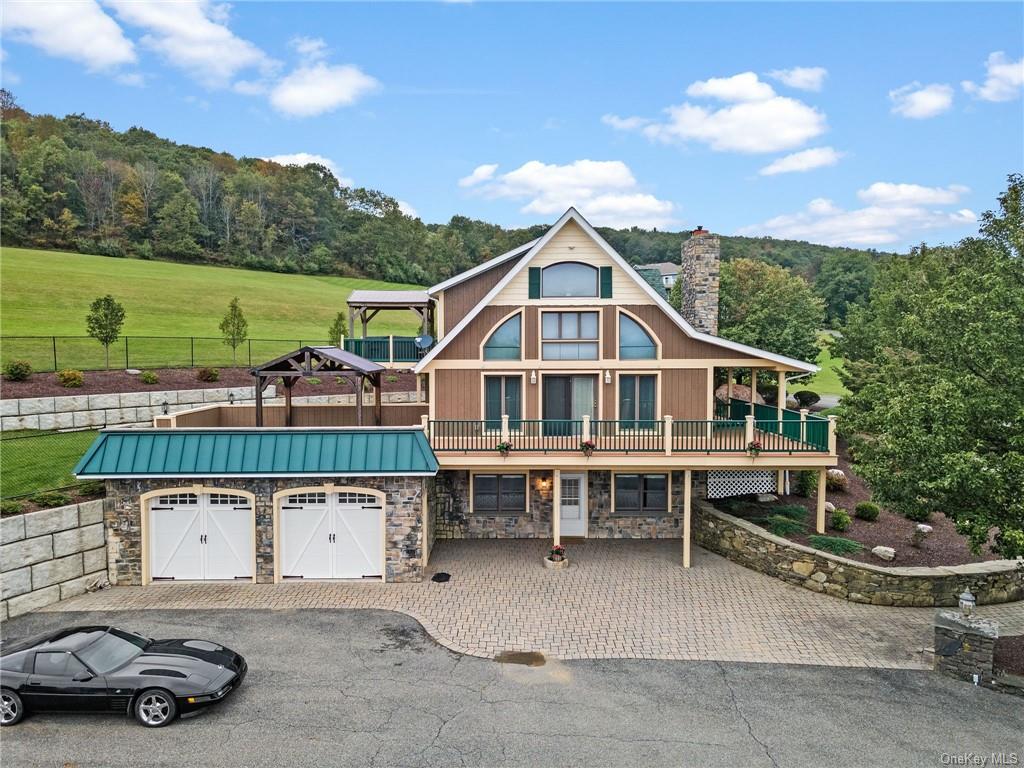 741 Mountain Road, Greenville, New York image 1