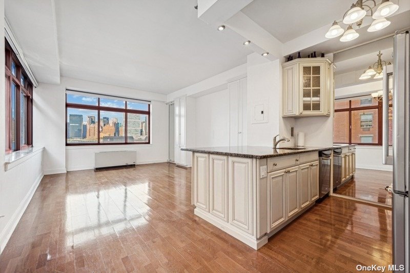 Property for Sale at 474 48th Avenue 5A, Long Island City, Queens, NY - Bathrooms: 1 
Rooms: 2  - $550,000