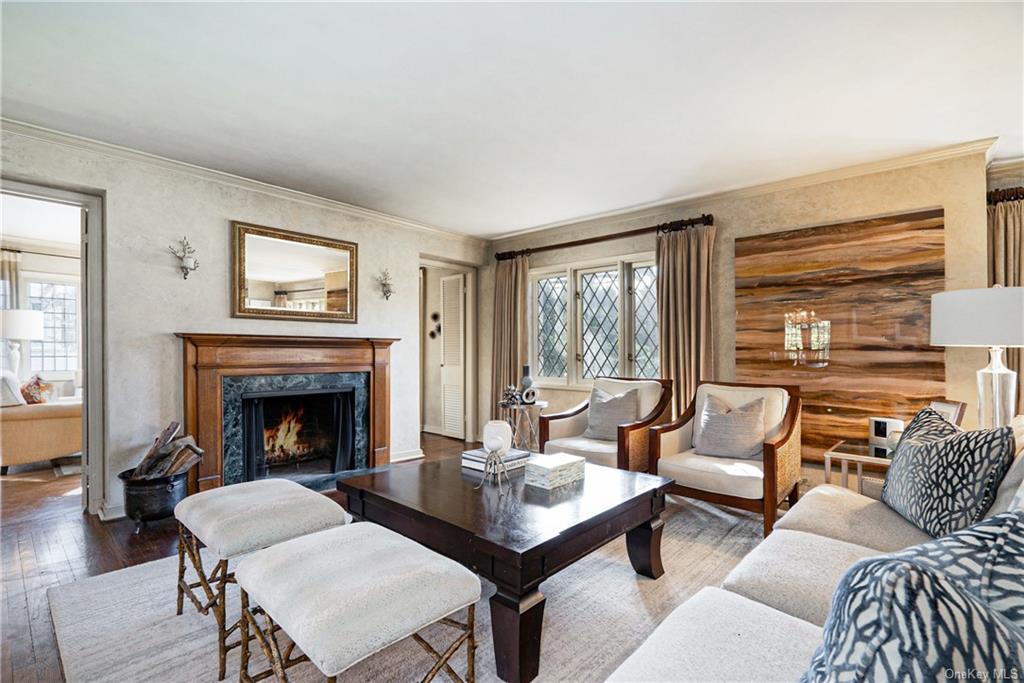 Photo 6 of 27 of 18 Griswold Road house