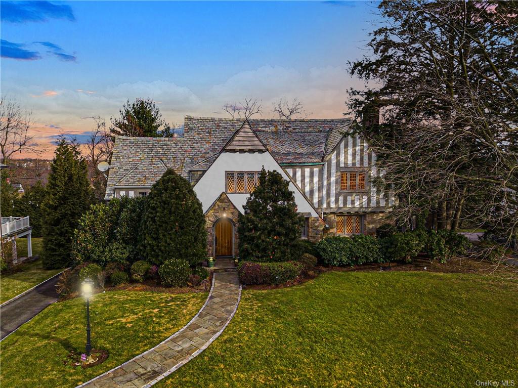 Photo 1 of 27 of 18 Griswold Road house