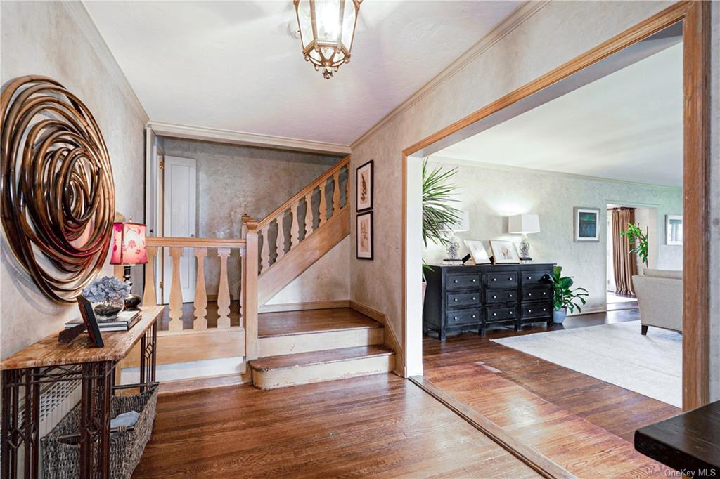 Photo 3 of 27 of 18 Griswold Road house