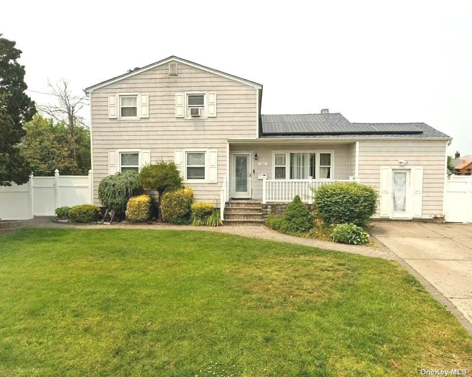 206 Jefferson Avenue, Brentwood, New York image 1