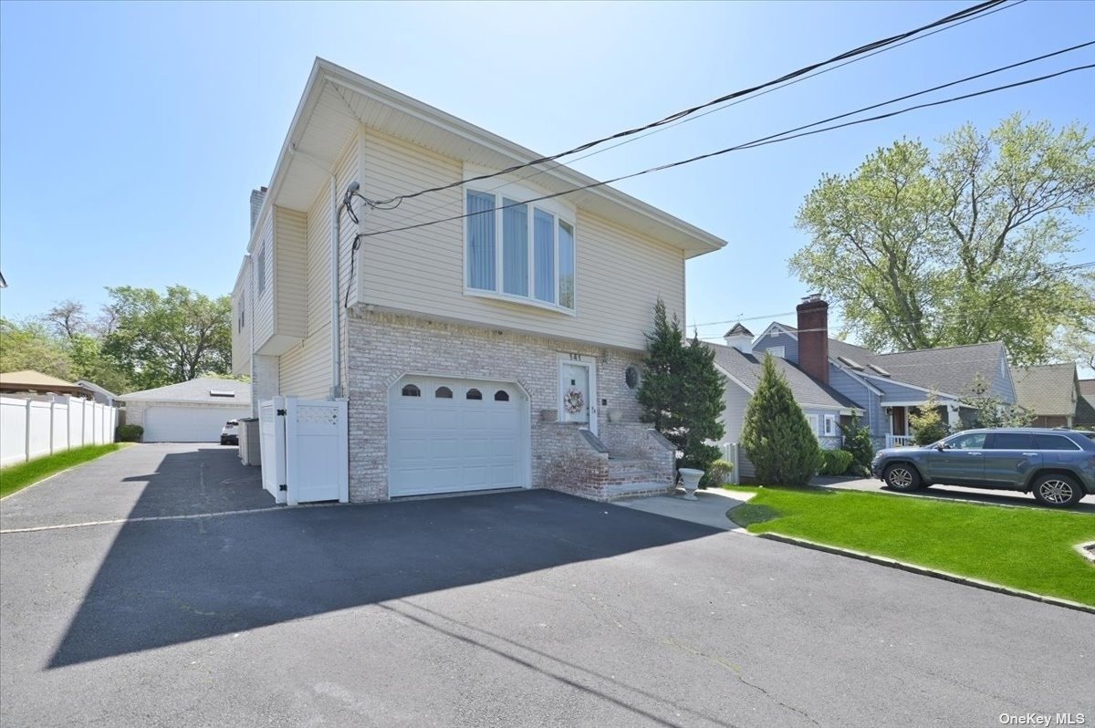 141 Oceanview Road, Lynbrook, New York image 4