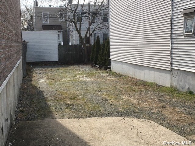 73-30 72nd Street, Glendale, New York image 5
