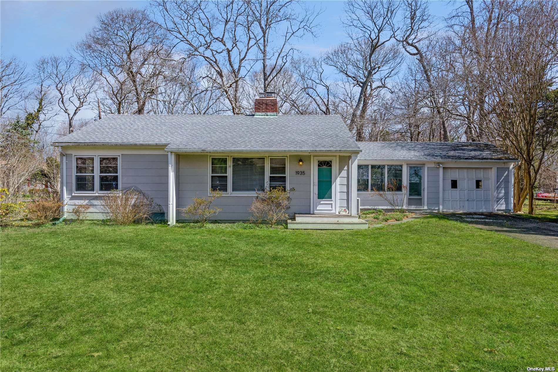 Rental Property at Old Orchard Road, East Marion, Hamptons, NY - Bedrooms: 2 
Bathrooms: 1  - $6,000 MO.