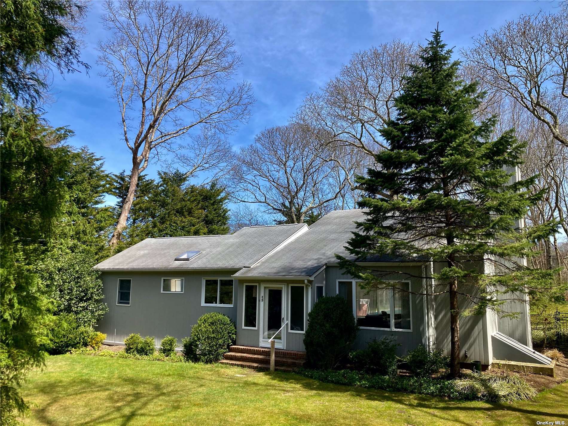 Property for Sale at 25 Old Squiretown Road, Hampton Bays, Hamptons, NY - Bedrooms: 3 
Bathrooms: 2  - $899,999