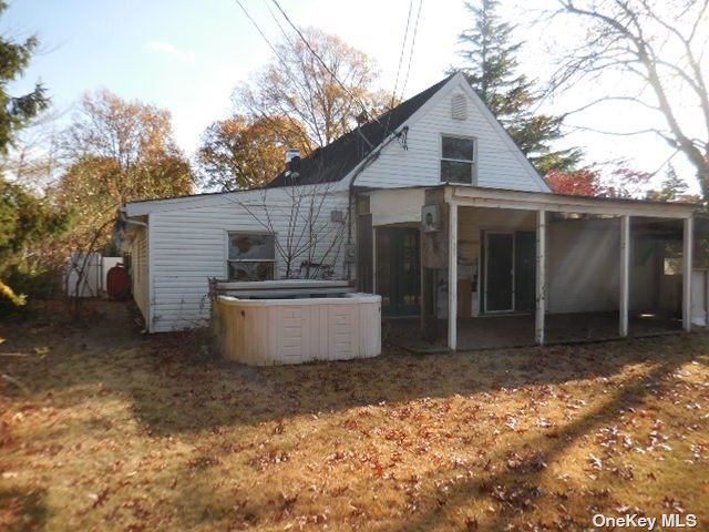 28 Snowberry Lane, Islandia, New York image 32