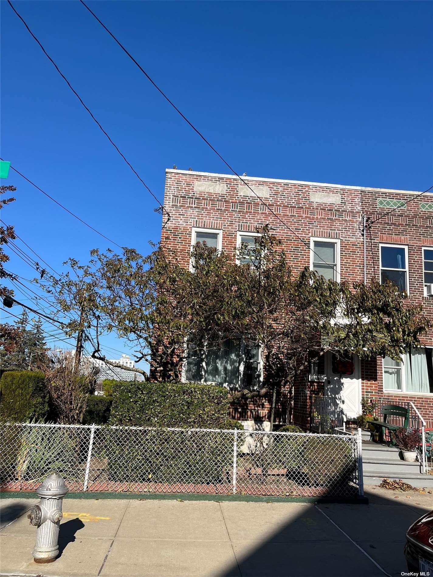 Property for Sale at 52nd Avenue, Maspeth, Queens, NY - Bedrooms: 5 
Bathrooms: 3 
Rooms: 11  - $1,299,900