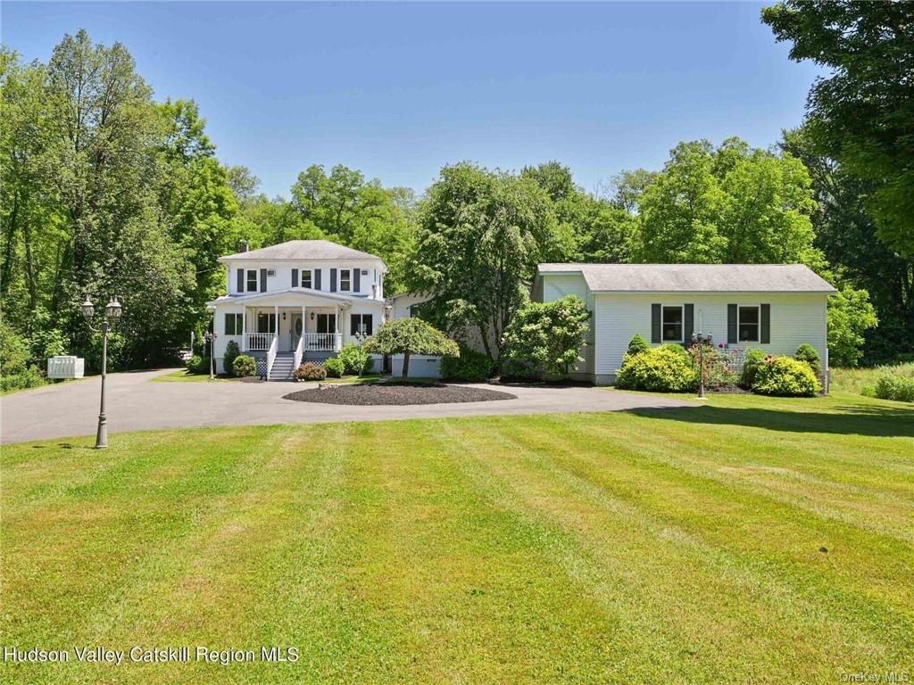 Property for Sale at 532 Springtown Road, New Paltz, New York - Bedrooms: 3 
Bathrooms: 3 
Rooms: 7  - $1,150,000