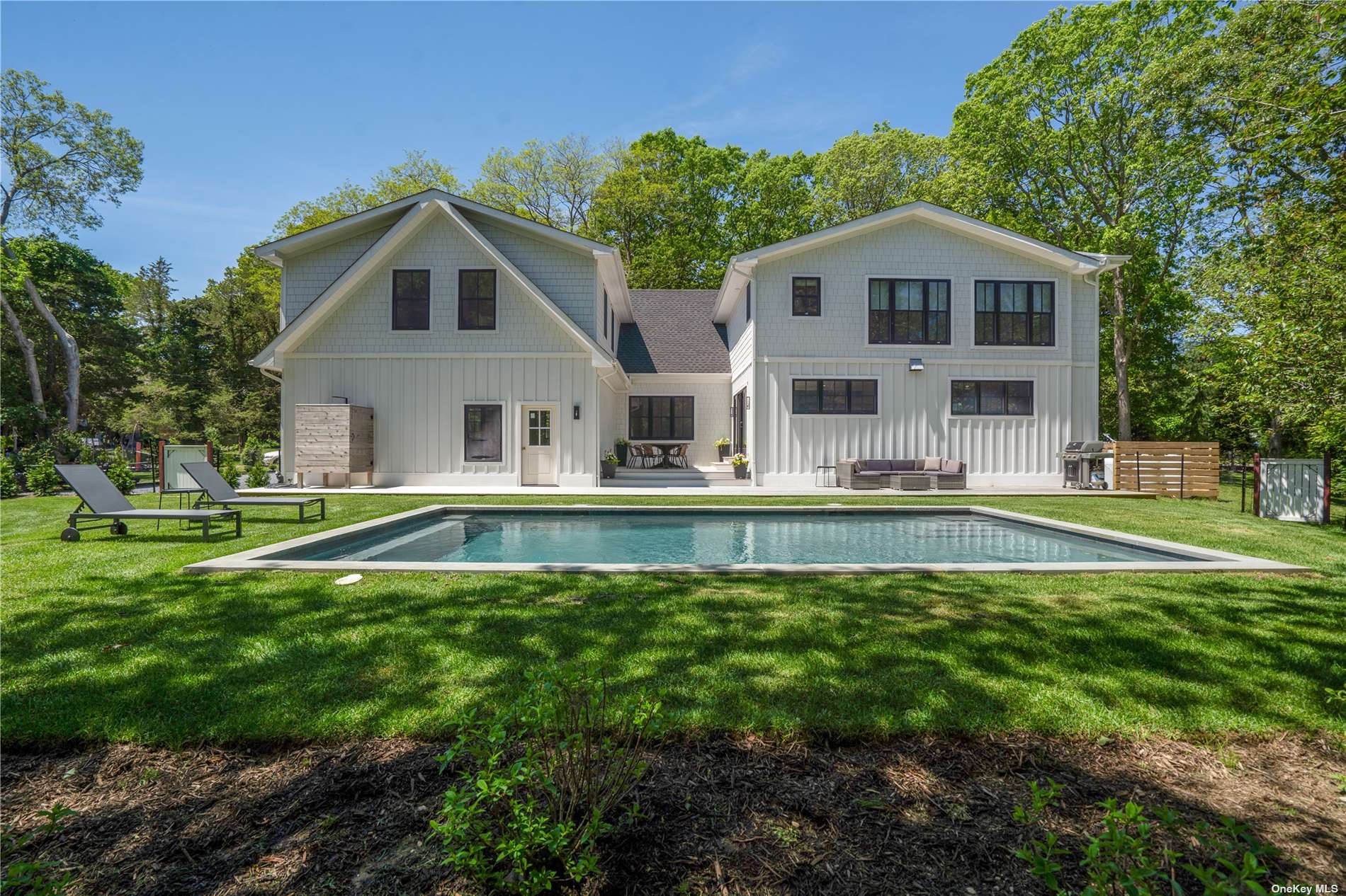 45 Sandra Road, East Hampton, New York image 4