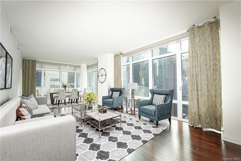 207 E 57th Street 21B New York (Manhattan) NY 10022